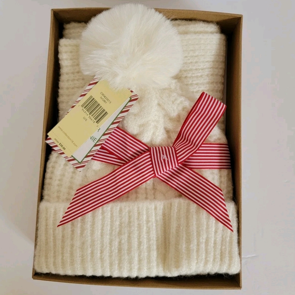 Collectioneighteen Women's Winter Beanie Hat, Soft Knit Beanie and Pom Pom Scarf